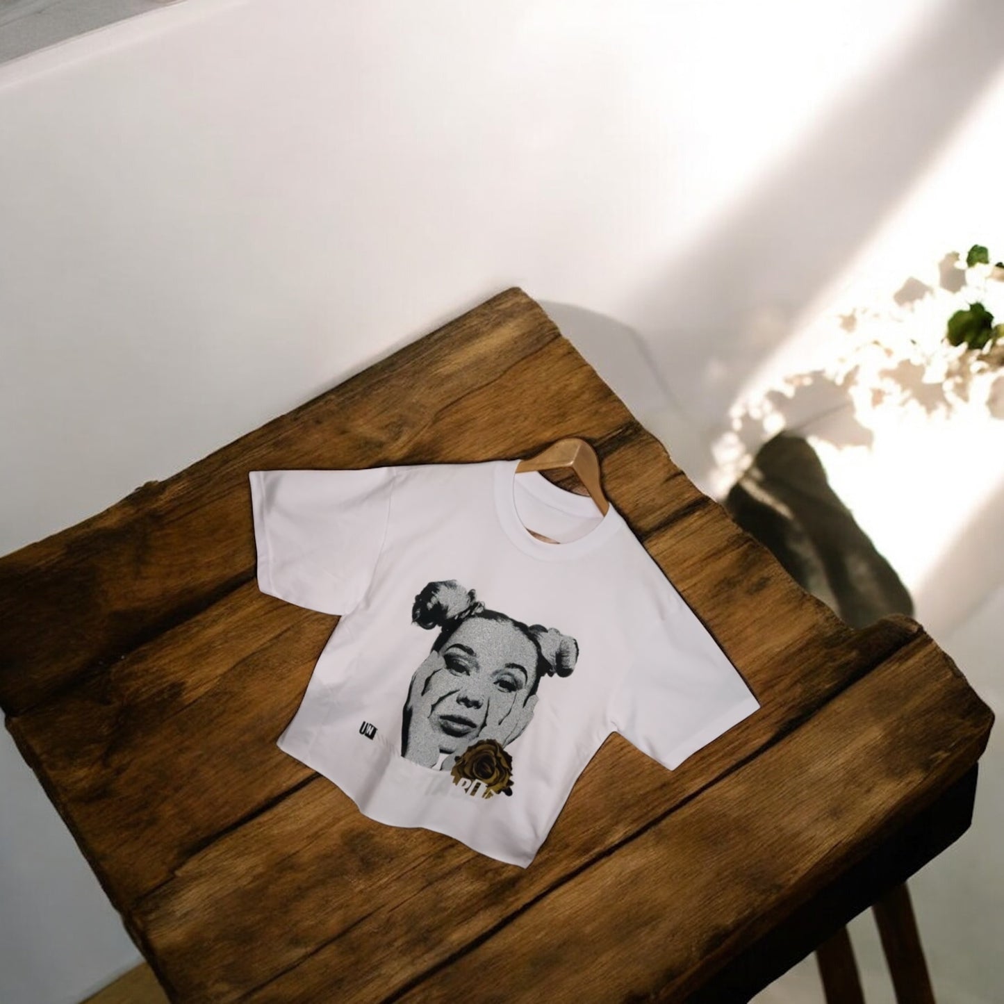 A Unforgettable Tee