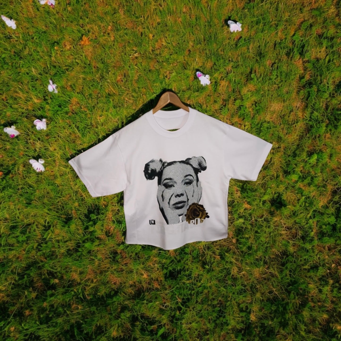 A Unforgettable Tee